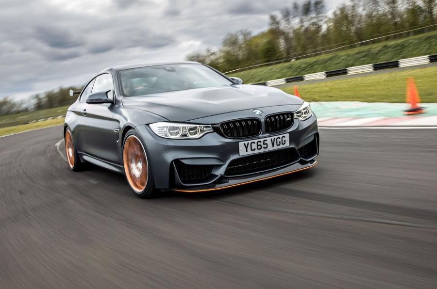 BMW M4 GTS 2016 года  (UK) (фото 1 из 23)